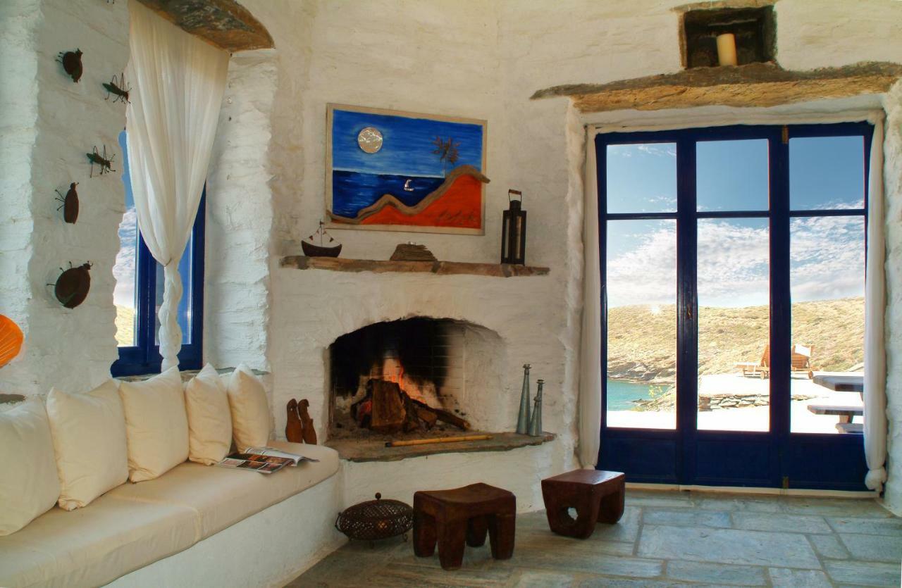 Amelia Beachfront Villa Korissia  エクステリア 写真